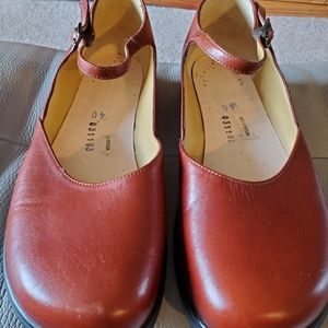 Footprint Mary Jane shoes by Birkenstock, Size 40